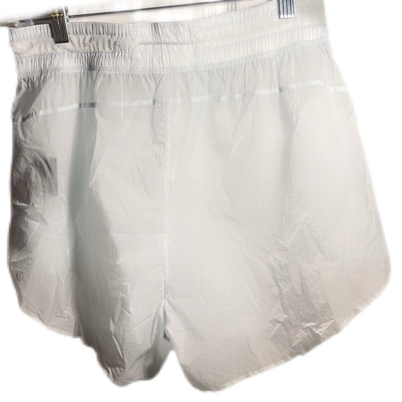 Lululemon Step Out High Rise 3" Ocean Air lightweight run athletic shorts 10 - Picture 3 of 4